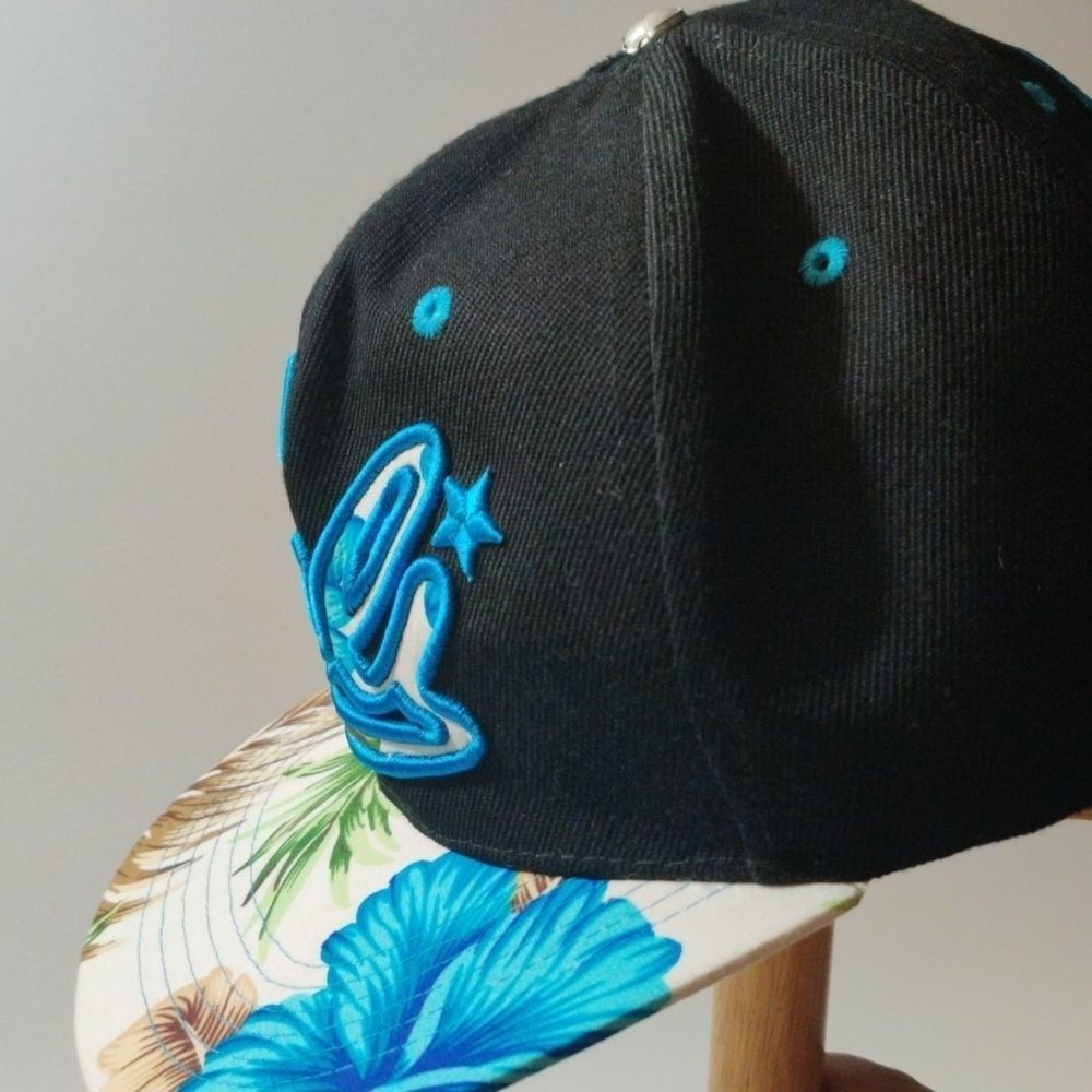 Cali Branded Blue and white Tropical Floral SnapBack Hat - Picture 7 of 11